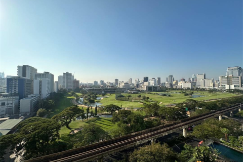 Condo in Bangkok, Thailand, 2 bedrooms  № 185329