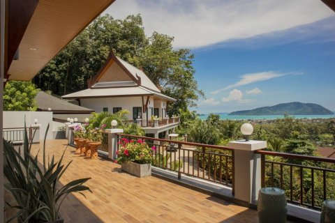 Вилла в Раваи, Таиланд с 4 спальнями  № 158917