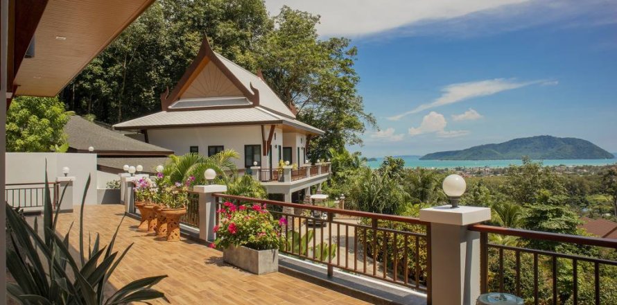 Вилла в Раваи, Таиланд с 4 спальнями  № 158917