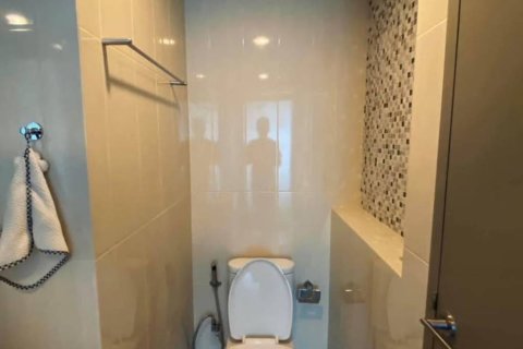 Кондоминиум с 2 спальнями в Дин Даенге, Бангкок, Таиланд № 158914 - фото 10