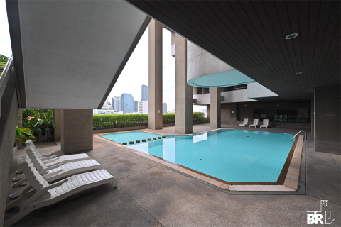 Condo in Bangkok, Thailand, 3 bedrooms  № 188290