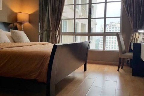 Condo à Khlong Toei, Bangkok, Thaïlande, 2 chambres № 200669 - photo 5