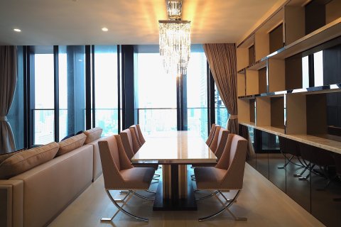 Condo à Huai Khwang, Bangkok, Thaïlande, 2 chambres № 200666 - photo 5
