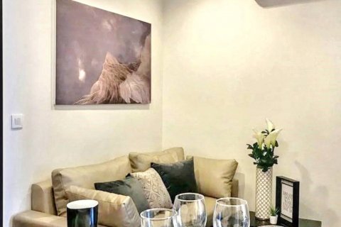 Condo in Bangkok, Thailand, 1 bedroom  № 119288 - photo 8