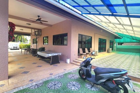 Villa à Phuket, Thaïlande 3 chambres № 145173 - photo 6