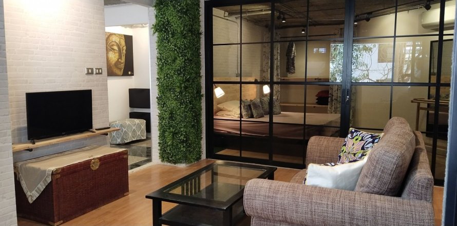 Condo in Bangkok, Thailand, 1 bedroom  № 143392