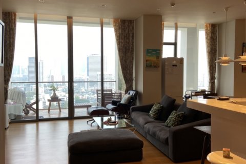 Кондоминиум с 1 спальней в Сатхоне, Бангкок, Таиланд № 143394 - фото 1