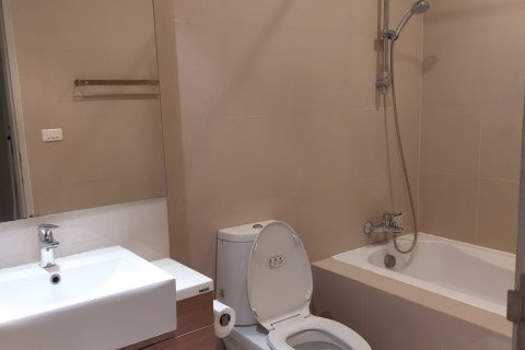 Кондоминиум с 1 спальней в Бангкоке, Таиланд № 143391 - фото 7