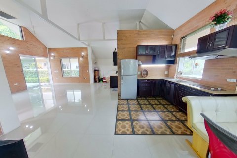 Дом в Ханг Донге, Таиланд с 4 спальнями  № 167574 - фото 29