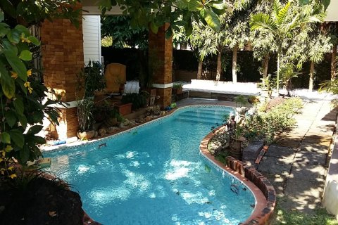 Дом в Ханг Донге, Таиланд с 4 спальнями  № 167574 - фото 3