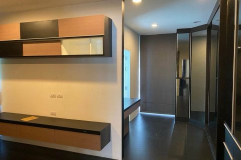 House in Bang Na, Bangkok, Thailand 3 bedrooms № 167572 - photo 11