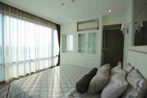 Condo in Thonburi, Bangkok, Thailand, 3 bedrooms № 184094 - photo 14