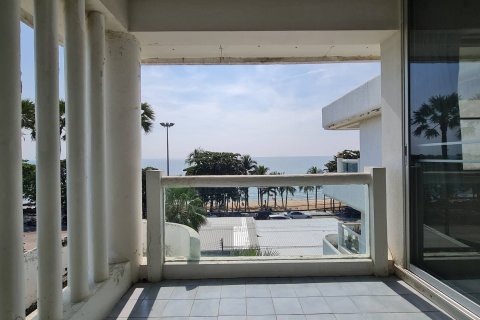 Condo in Pattaya, Thailand, 3 bedrooms  № 147046 - photo 5