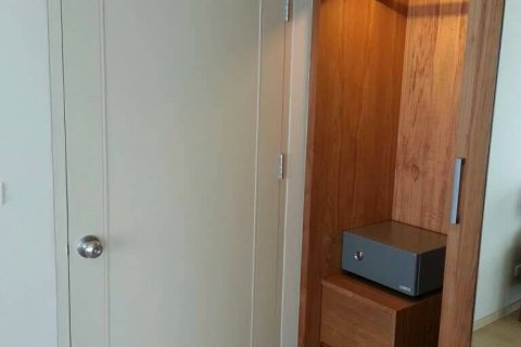 Кондоминиум с 2 спальнями в Бангкоке, Таиланд № 147043 - фото 9