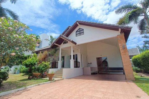 Maison à Pattaya, Thaïlande 3 chambres № 147045 - photo 1