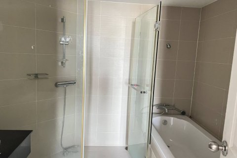 Condo à Bangkok, Thaïlande, 6 chambres  № 147042 - photo 17