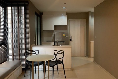 Studio in the Condo in Khlong Toei, Bangkok, Thailand  № 164516 - photo 9