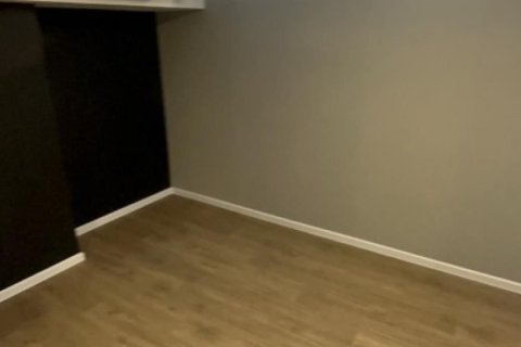 Condo à Huai Khwang, Bangkok, Thaïlande, 3 chambres № 164519 - photo 4