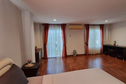 Condo à Phuket, Thaïlande, 3 chambres № 164513 - photo 9