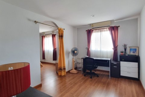 Condo à Phuket, Thaïlande, 3 chambres № 164513 - photo 16