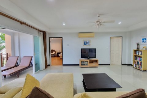 Condo à Phuket, Thaïlande, 3 chambres № 164513 - photo 20