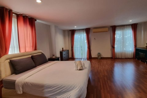 Condo à Phuket, Thaïlande, 3 chambres № 164513 - photo 13