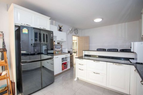 Дом в Чиангмае, Таиланд с 3 спальнями  № 167144 - фото 22