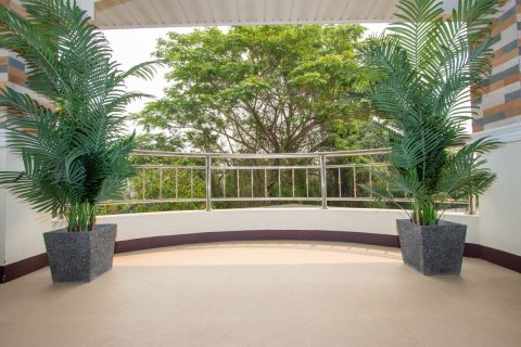 House in Chiang Mai, Thailand 3 bedrooms № 167144 - photo 27