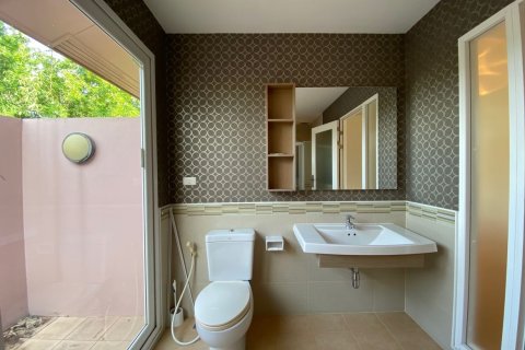 House in Chiang Mai, Thailand 3 bedrooms № 167143 - photo 23