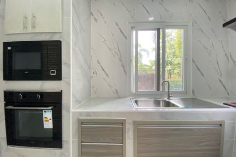 House in Chiang Mai, Thailand 3 bedrooms № 167143 - photo 7