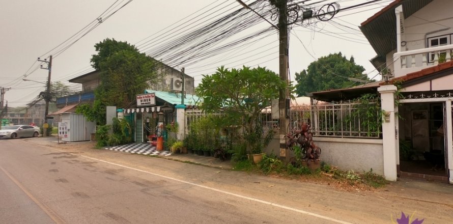 Propriété commerciale à Chiang Mai, Thaïlande 180 m2 № 200385