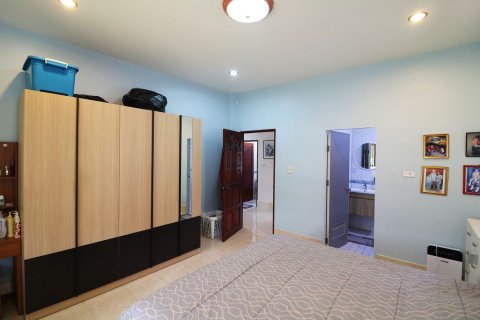 Maison à Sawang Daen Din, Thaïlande 3 chambres № 138206 - photo 22