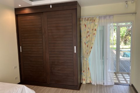Villa in Phuket, Thailand 3 bedrooms № 173279 - photo 17