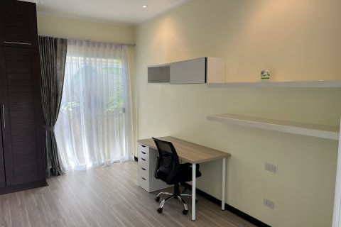 Villa in Phuket, Thailand 3 bedrooms № 173279 - photo 20