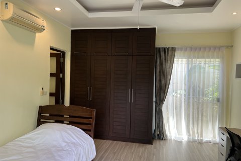 Villa in Phuket, Thailand 3 bedrooms № 173279 - photo 21