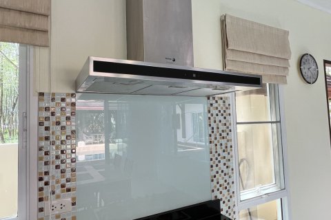 Villa in Phuket, Thailand 3 bedrooms № 173279 - photo 24