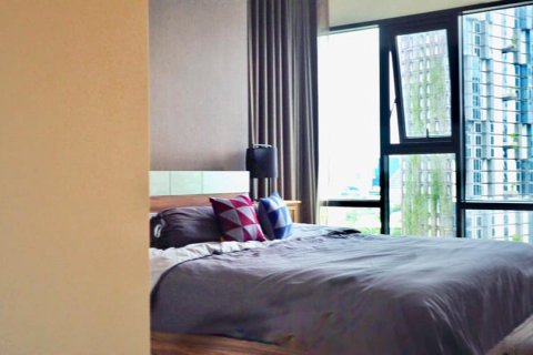 Кондоминиум с 2 спальнями в Бангкоке, Таиланд № 133766 - фото 9