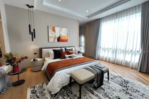 Casa de 4 dormitorios en Pattaya, Tailandia № 211165 - foto 11
