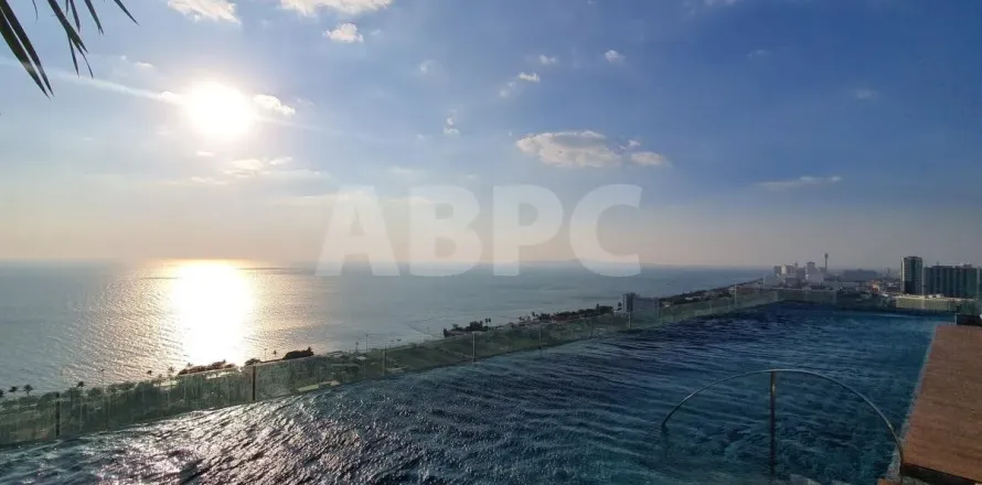 Estudio en el condominio en Jomtien Beach, Pattaya, Tailandia № 211163