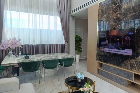 Villa à Pattaya, Thaïlande 4 chambres № 172583 - photo 15