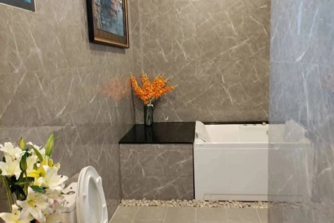 Villa à Pattaya, Thaïlande 4 chambres № 172583 - photo 11