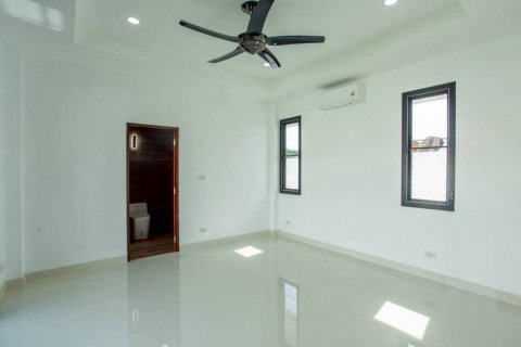 Villa in Hua Hin, Thailand 3 bedrooms № 134552 - photo 10