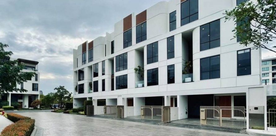 Таунхаус в Бангкоке, Таиланд с 3 спальнями  № 134556