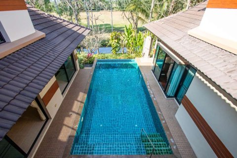 House in Chiang Mai, Thailand 5 bedrooms № 162465