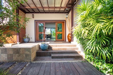 House in Chiang Mai, Thailand 5 bedrooms № 162465 - photo 22