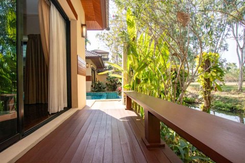 Дом в Чиангмае, Таиланд с 5 спальнями  № 162465 - фото 18