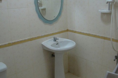 House in Chiang Mai, Thailand 7 bedrooms № 162467 - photo 12