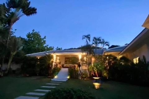 Villa à Surat Thani, Thaïlande 5 chambres № 172660 - photo 8