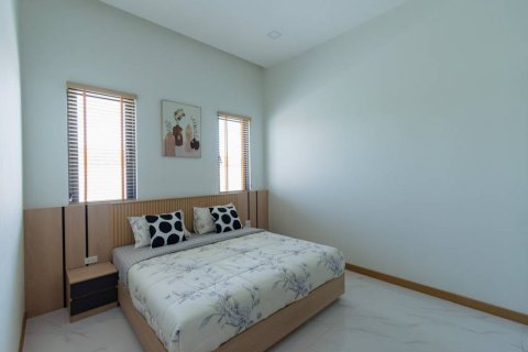 Villa in Hua Hin, Thailand 4 bedrooms № 172655 - photo 7
