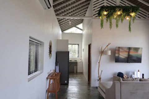 Villa in Surat Thani, Thailand 2 bedrooms № 172654 - photo 8